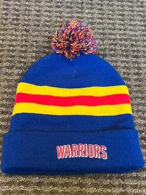💙💛Golden State Warriors Beanie. Knit. OSFM. EUC!💛💙